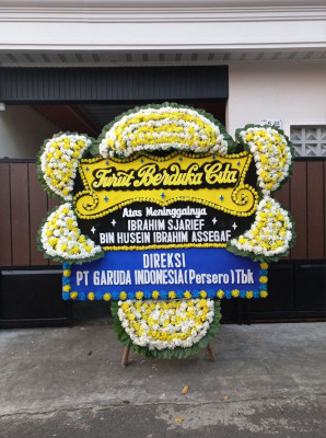 Papan Bunga Duka di Ake Kolano